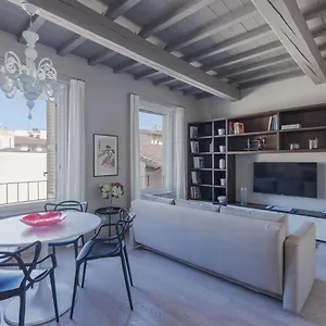 Appartamento Ricasoli 34 House, Firenze