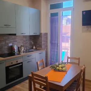 Orizzonte 5 Terre - Via Napoli 85, Stazione - Centro Storico , La Spezia Italia